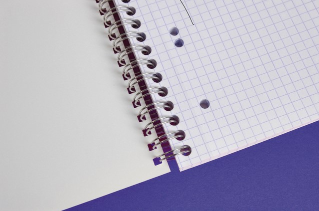 Clairefontaine 19342C - Un cahier Notebook à spirale 16x21 cm 160 pages petits carreaux